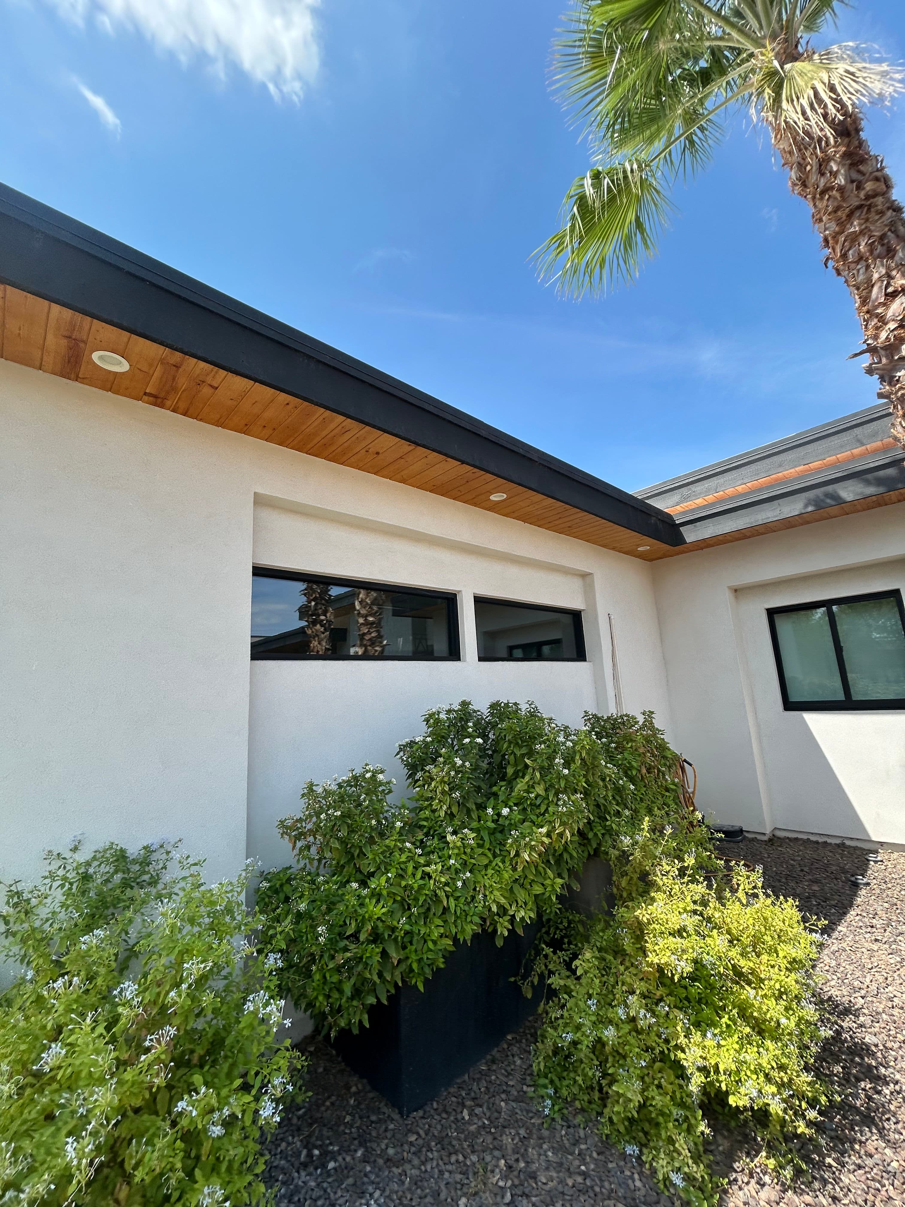Project Spotless Windows on a Stunning Paradise Valley Home image
