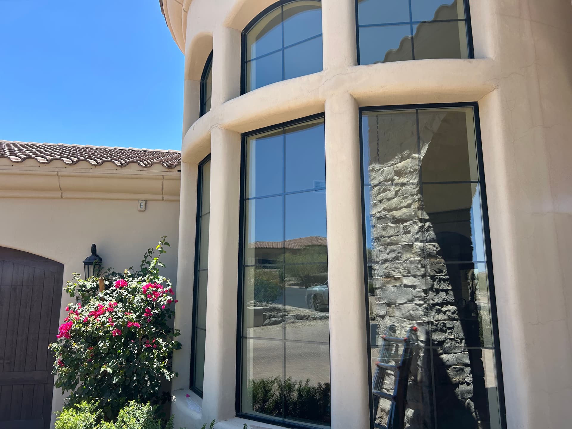 Mesa Window Cleaning With a Rain Guarantee That Actually Means Something image
