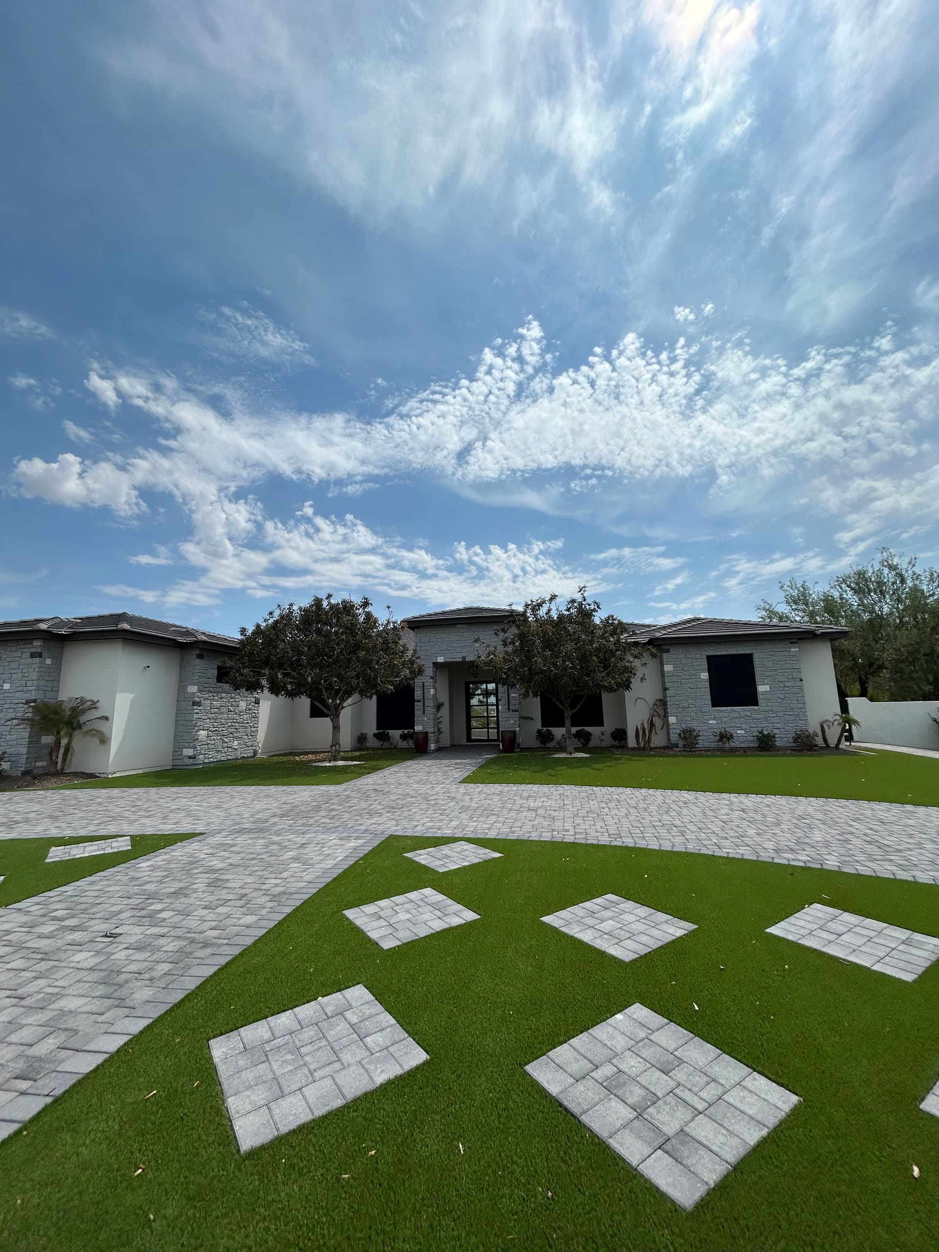 Window Cleaning Done Right at a Paradise Valley Home image