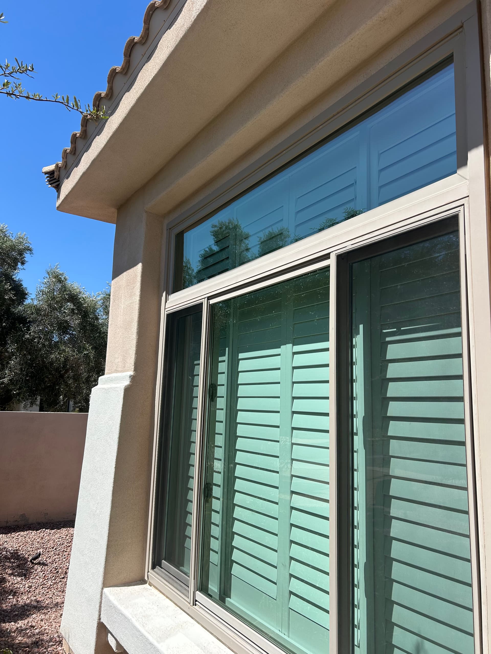Gallery photos for Guest House Window Cleaning Done Right in Gilbert: Image #1