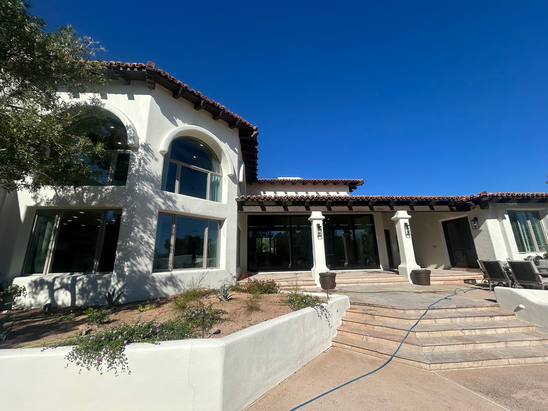 Window Cleaning Done Right in Paradise Valley image